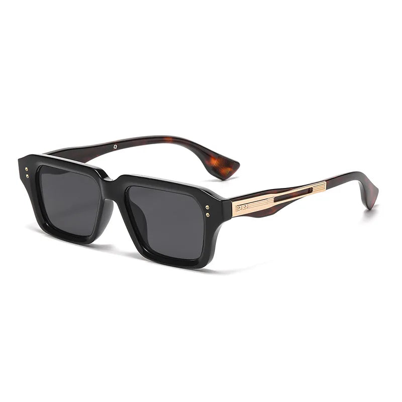 Gafas de sol cuadradas Retro para mujer, gafas de sol con gradiente de diseñador de marca a la moda UV400, gafas de sol Punk con remaches a la moda para hombre