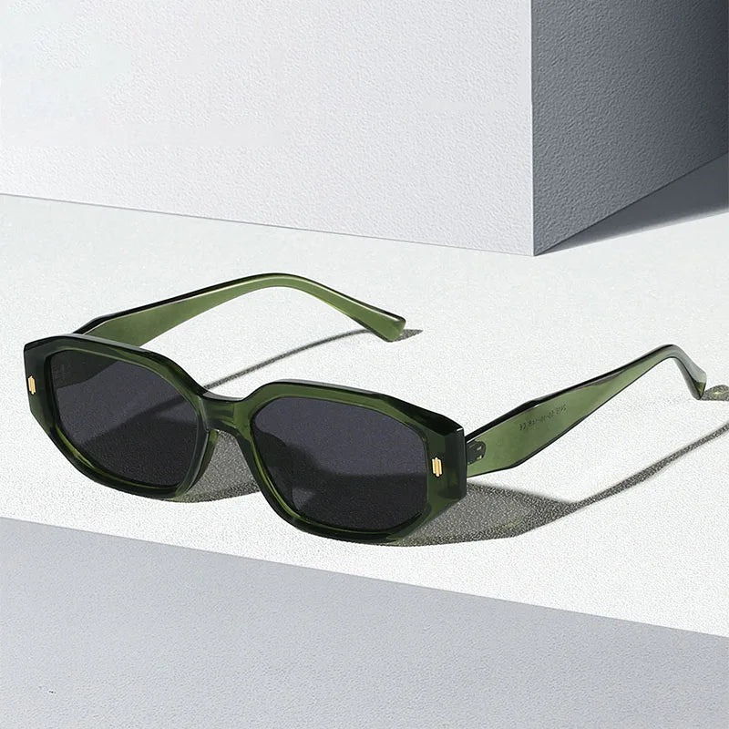 SHAUNA Gafas de sol cuadradas poligonales de moda para mujer, gafas de sol con gradiente UV400, remaches Retro para hombre