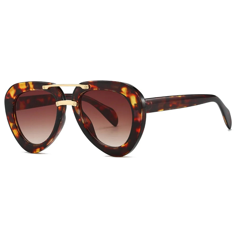 Nueva tendencia gafas de sol mujeres hombres diseño de piloto Retro Casual negro Unisex moda viaje Vintage gafas de sol para mujer UV400